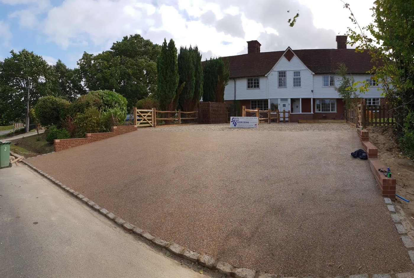 Resin bound driveway installed by South East Groundworks
